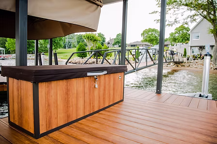 LakeEze Dock Box Complete